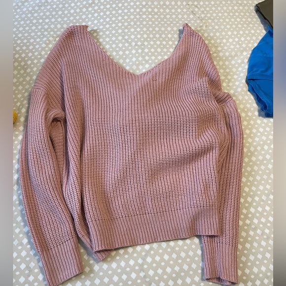 Pink lily sweater - Picture 7 of 7
